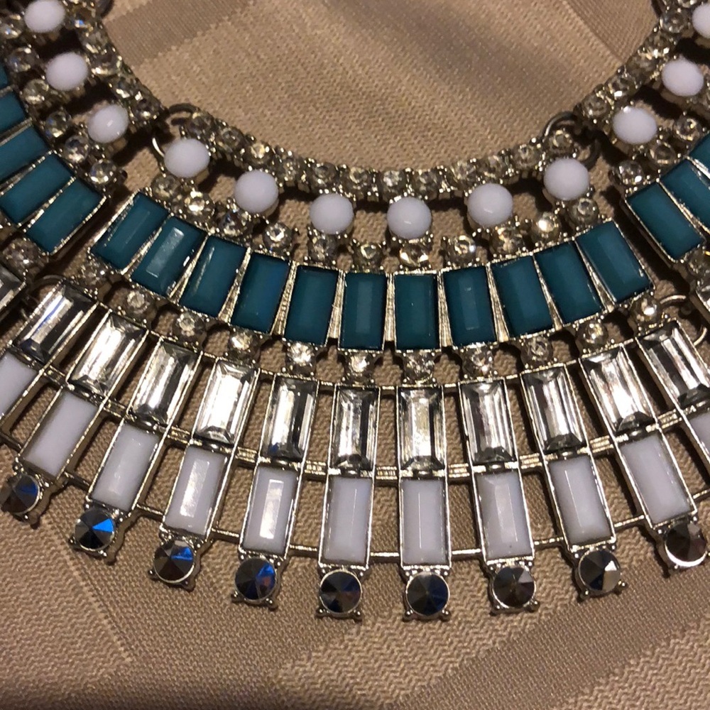 Necklace - Picture 2 of 4
